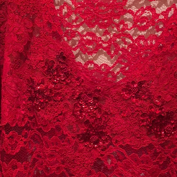 LACE RED TOP W/V NECK W/SPARKLE AROUND NECK NICE!! - Picture 2 of 3